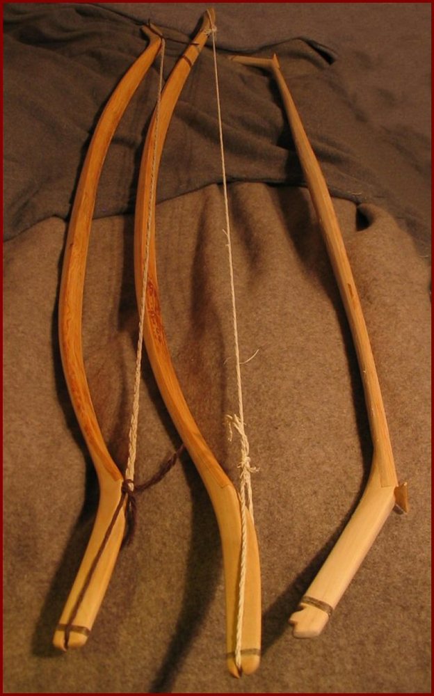 Saami Bows Braced And Unbraced .jpg